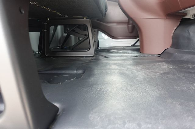 2026 HINO L6 (26ft Stakebed w/ ICC Bumper) - 22971795 - 52