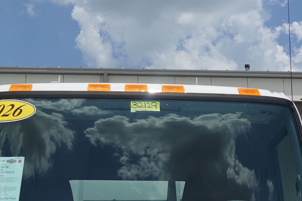 2026 HINO L6 Extended Cab (16ft Chipper Truck) - 22902702 - 99