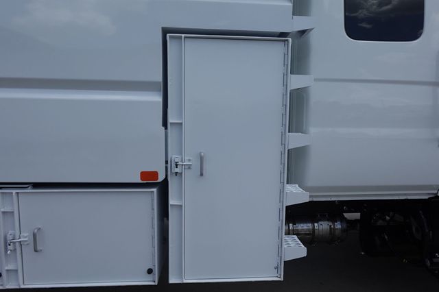 2026 HINO L6 Extended Cab (16ft Chipper Truck) - 22902702 - 11