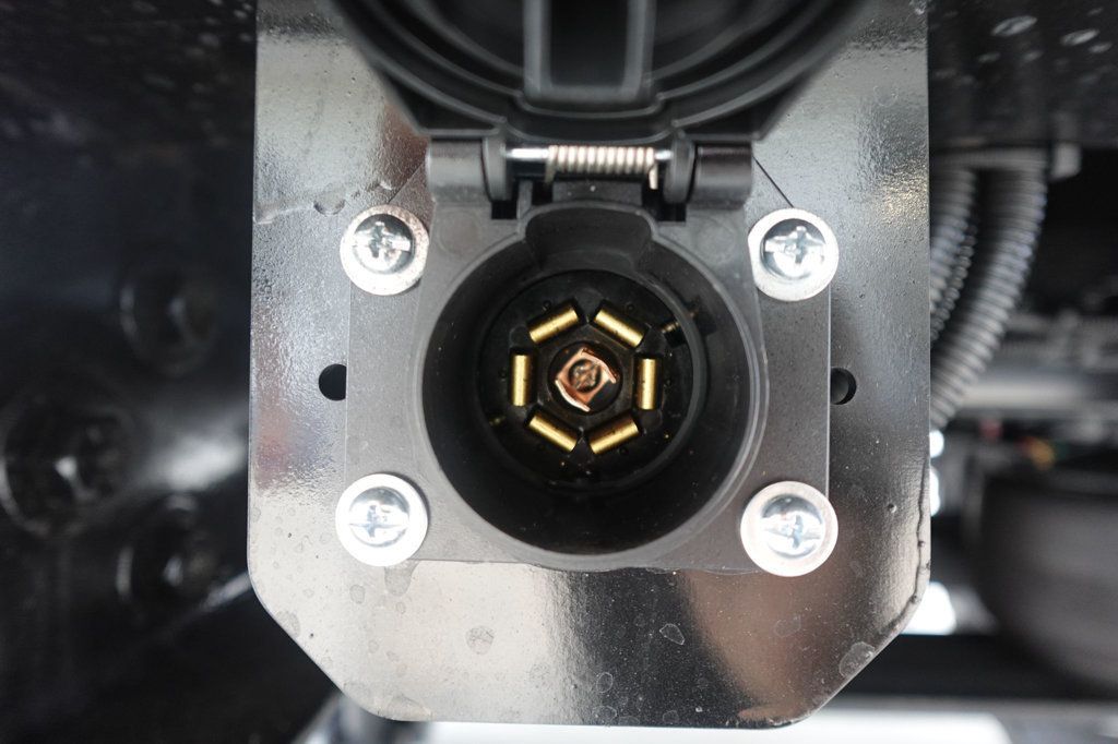 2026 HINO L6 Extended Cab (16ft Chipper Truck) - 22902702 - 23