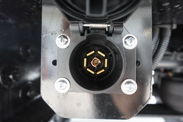 2026 HINO L6 Extended Cab (16ft Chipper Truck) - 22902702 - 23