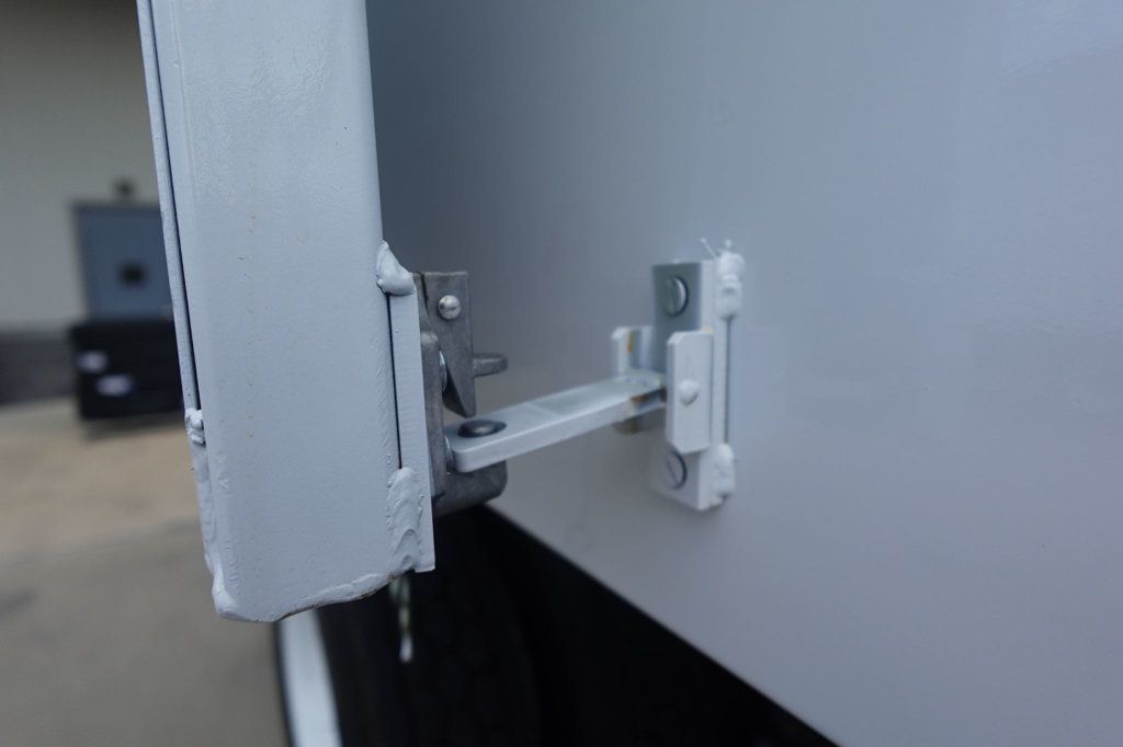 2026 HINO L6 Extended Cab (16ft Chipper Truck) - 22902702 - 45