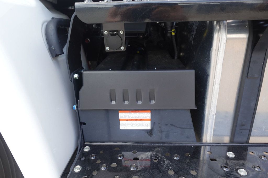 2026 HINO L6 Extended Cab (16ft Chipper Truck) - 22902702 - 52