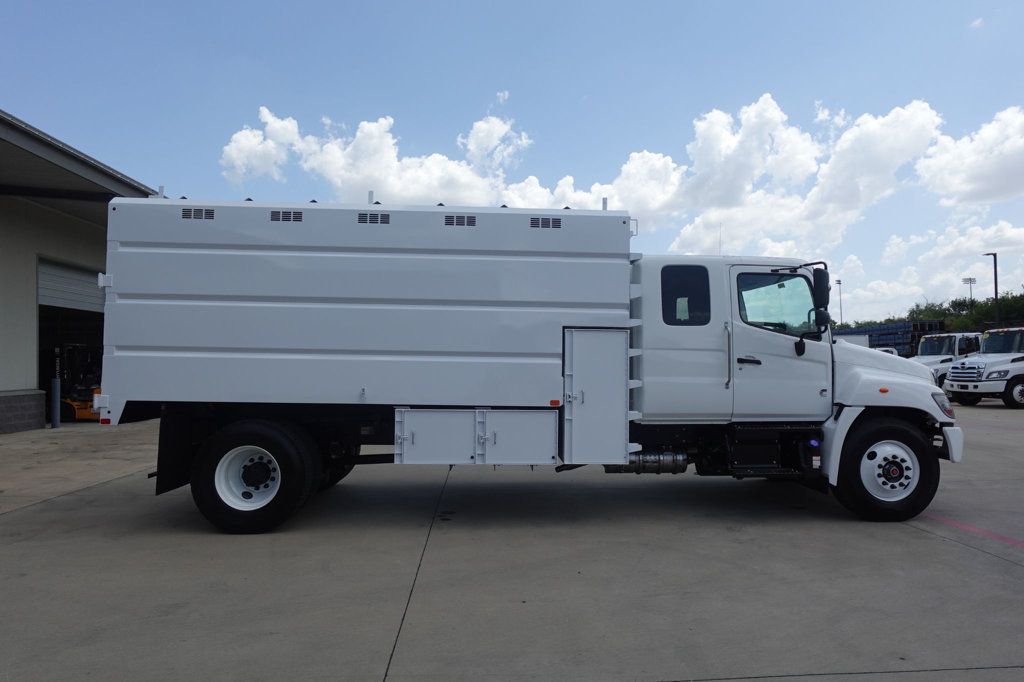 2026 HINO L6 Extended Cab (16ft Chipper Truck) - 22902702 - 7