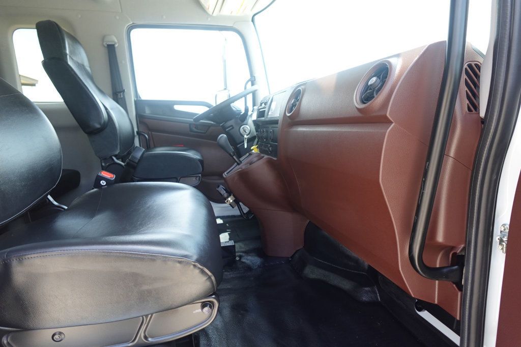 2026 HINO L6 Extended Cab (16ft Chipper Truck) - 22902702 - 79