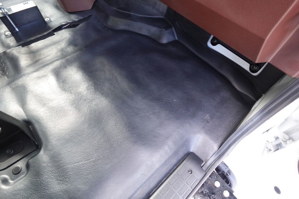 2026 HINO L6 Extended Cab (16ft Chipper Truck) - 22920067 - 60