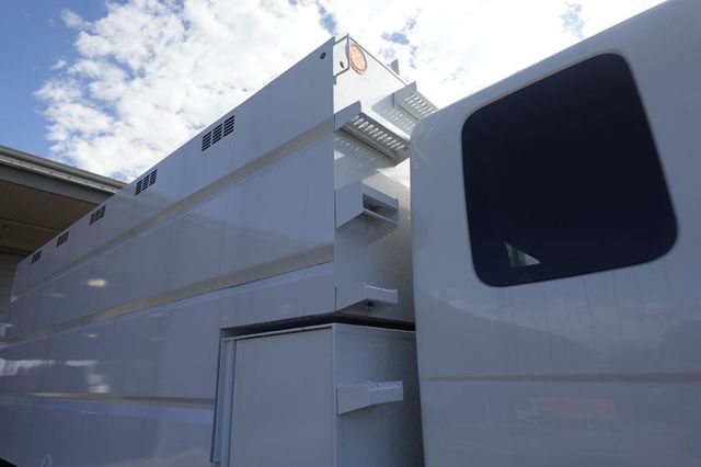 2026 HINO L6 Extended Cab (16ft Chipper Truck) - 22920074 - 9