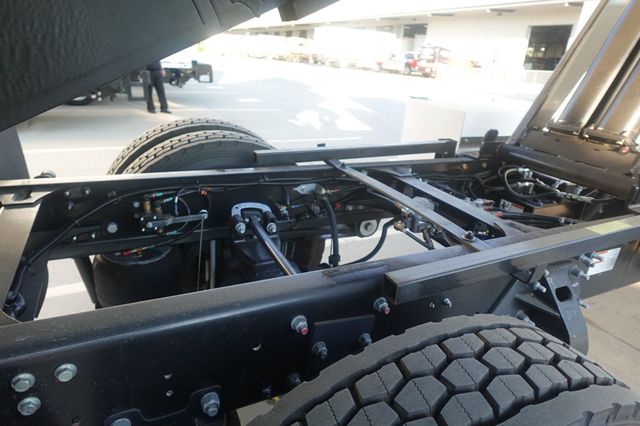 2026 HINO L6 Extended Cab (16ft Chipper Truck) - 22933256 - 42