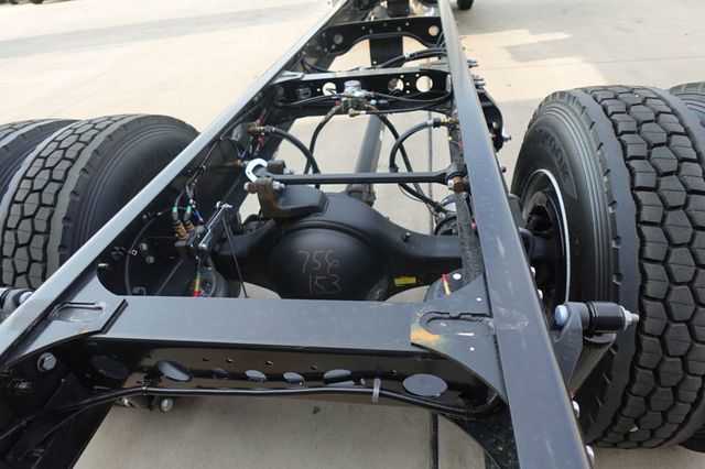 2026 HINO L6 Extended Cab (Chassis - Diesel) - 22899455 - 19