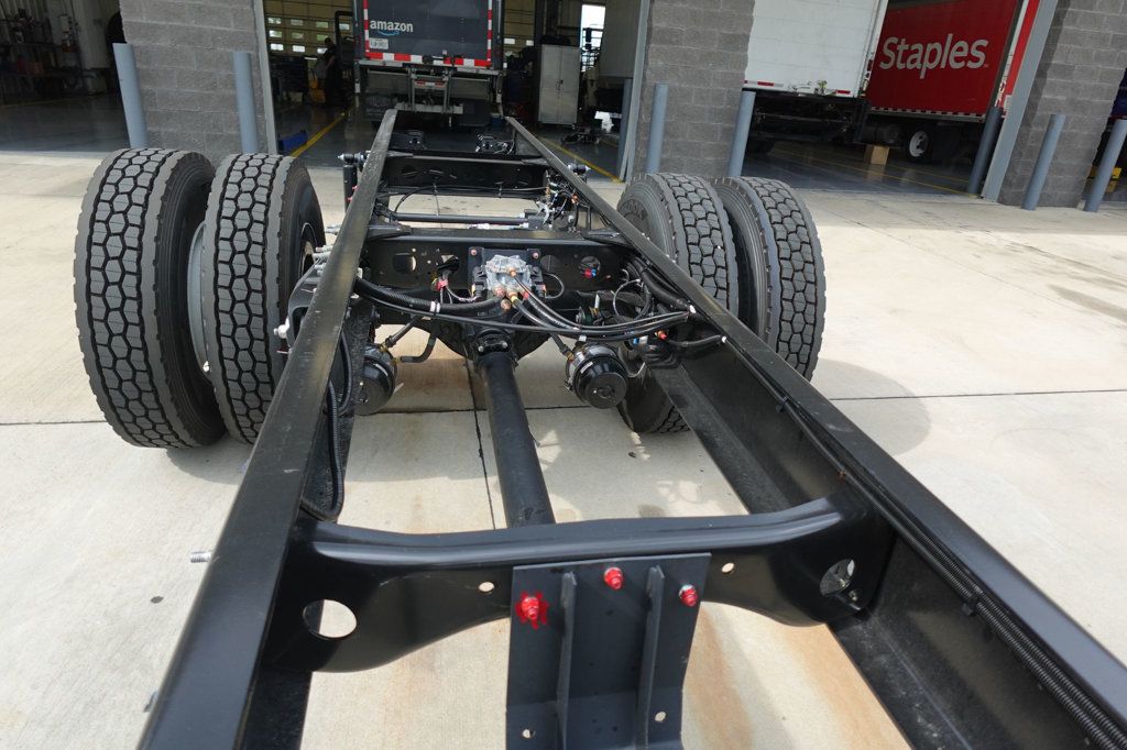 2026 HINO L6 Extended Cab (Chassis - Diesel) - 22899480 - 16