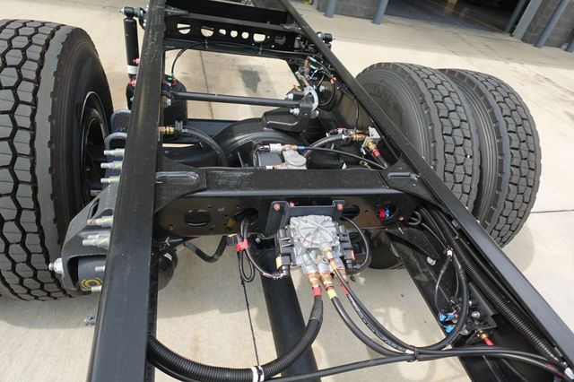 2026 HINO L6 Extended Cab (Chassis - Diesel) - 22899480 - 17