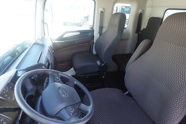 2026 HINO L6 - Extended Cab (26ft Box Truck) - 22828729 - 32