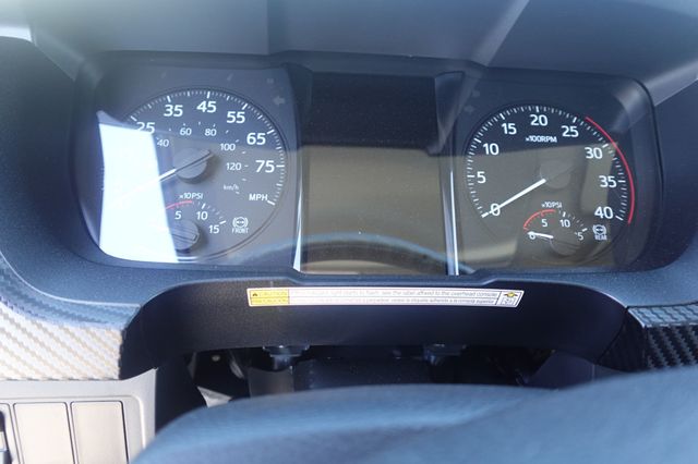 2026 HINO L6 - Extended Cab (26ft Box Truck) - 22828729 - 37