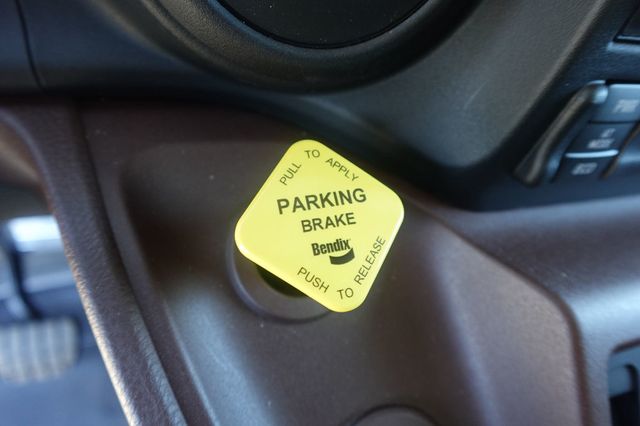 2026 HINO L6 - Extended Cab (26ft Box Truck) - 22828729 - 42