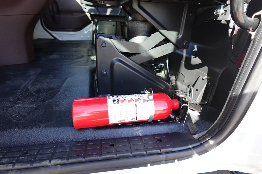 2026 HINO L6 - Extended Cab (26ft Box with Lift Gate) - 22828729 - 60