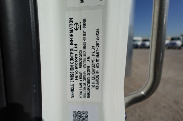 2026 HINO L6 - Extended Cab (26ft Box with Lift Gate) - 22828729 - 72