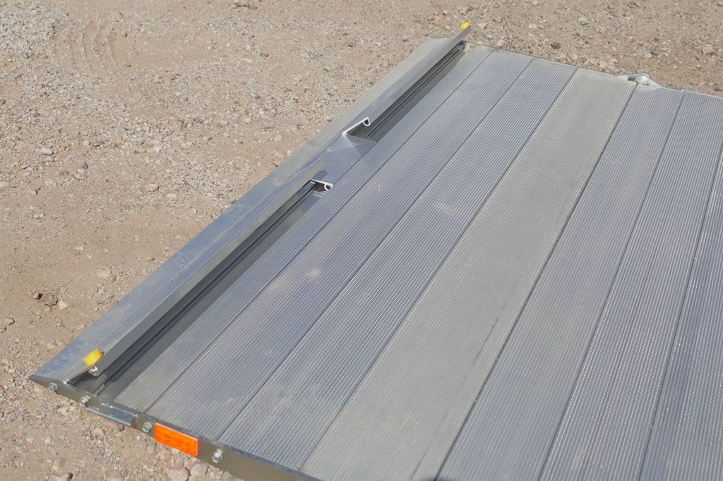 2026 HINO L6 - Extended Cab (26ft Box w/ Lift Gate) - 22940978 - 14