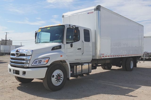2026 HINO L6 - Extended Cab (26ft Box w/ Lift Gate) - 22940978 - 2