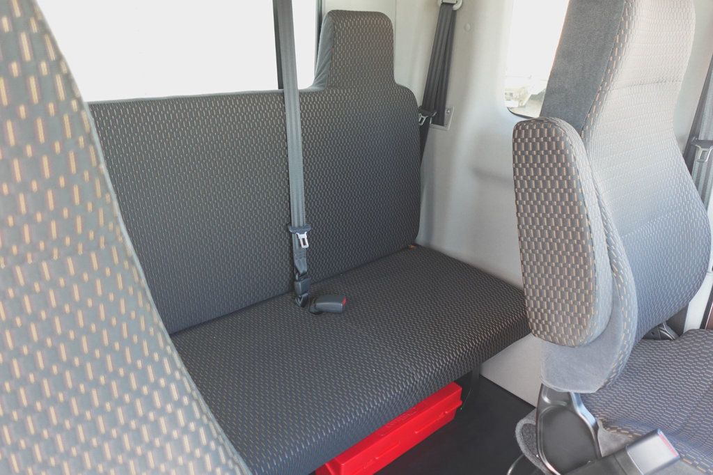 2026 HINO L6 - Extended Cab (26ft Box w/ Lift Gate) - 22940978 - 29