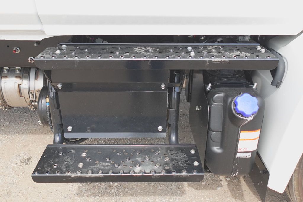 2026 HINO L6 - Extended Cab (26ft Box w/ Lift Gate) - 22940978 - 47