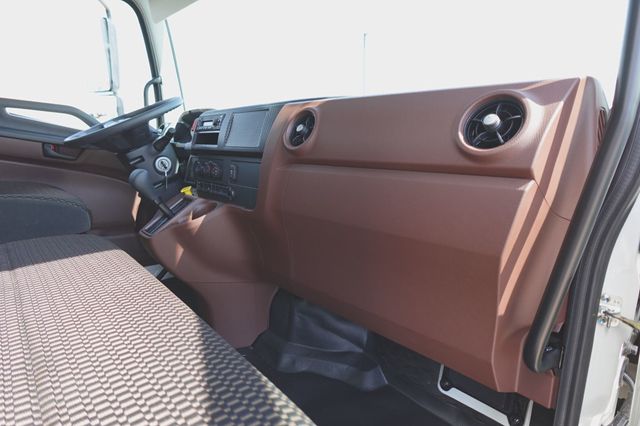 2026 HINO L6A (26ft Box Truck w/ ICC Bumper) - 23003278 - 34