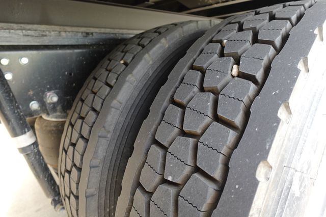 2026 HINO L6AA (26ft Box Truck w/ Lift Gate) - 23006190 - 15