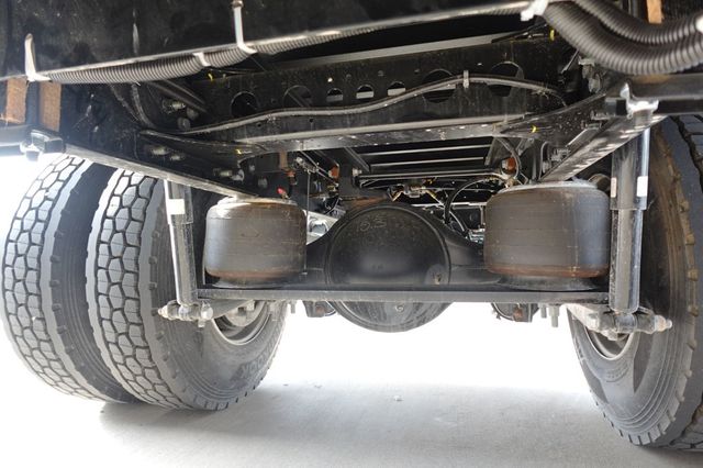 2026 HINO L6AA (26ft Box Truck w/ Lift Gate) - 23006190 - 16