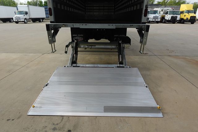 2026 HINO L6AA (26ft Box Truck w/ Lift Gate) - 23006190 - 25