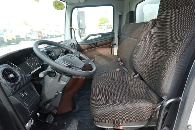 2026 HINO L6AA (26ft Box Truck w/ Lift Gate) - 23006190 - 44