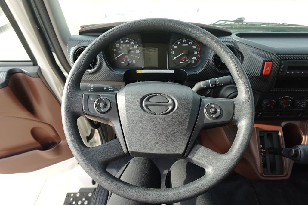 2026 HINO L6AA (26ft Box Truck w/ Lift Gate) - 23006190 - 45