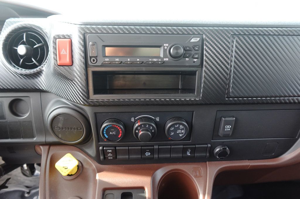 2026 HINO L6AA (26ft Box Truck w/ Lift Gate) - 23006190 - 54