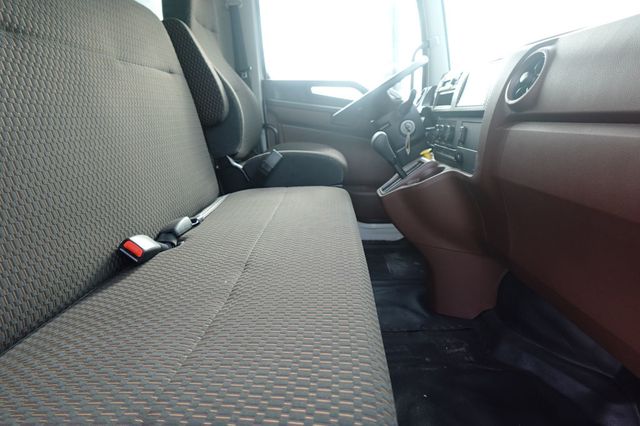 2026 HINO L6AA (26ft Box Truck w/ Lift Gate) - 23006190 - 60