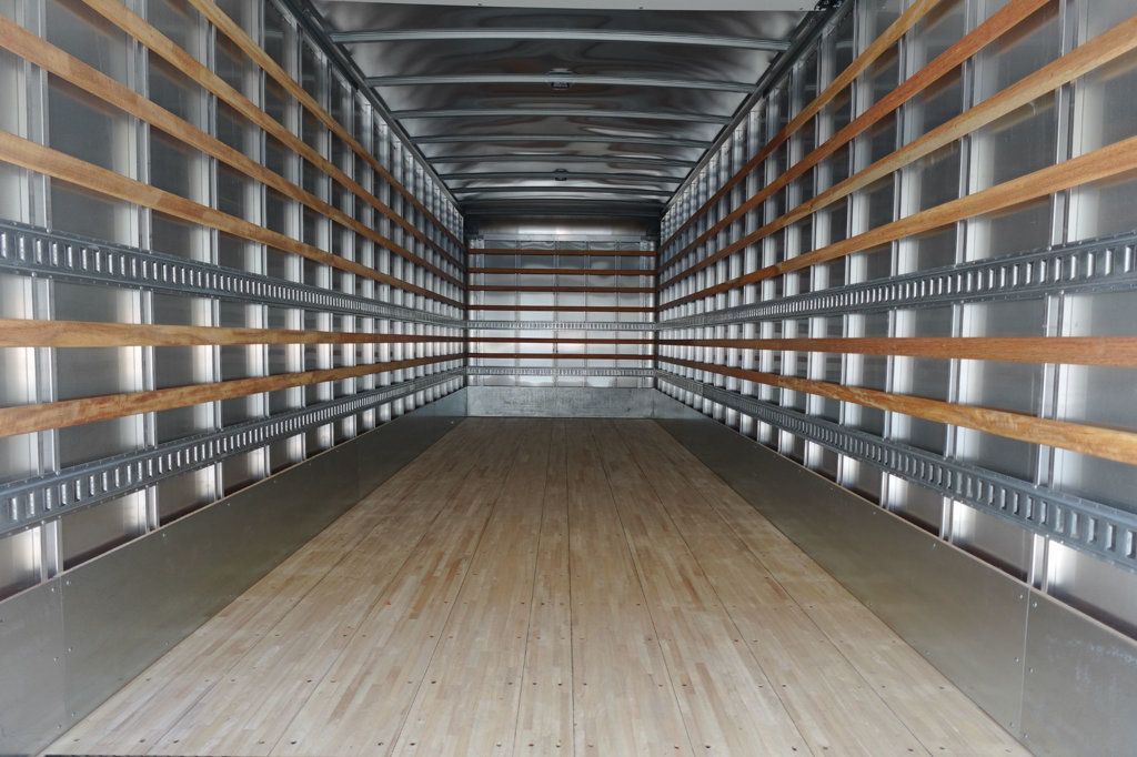 2026 HINO L6AA (26ft Box Truck w/ Lift Gate) - 23006192 - 25