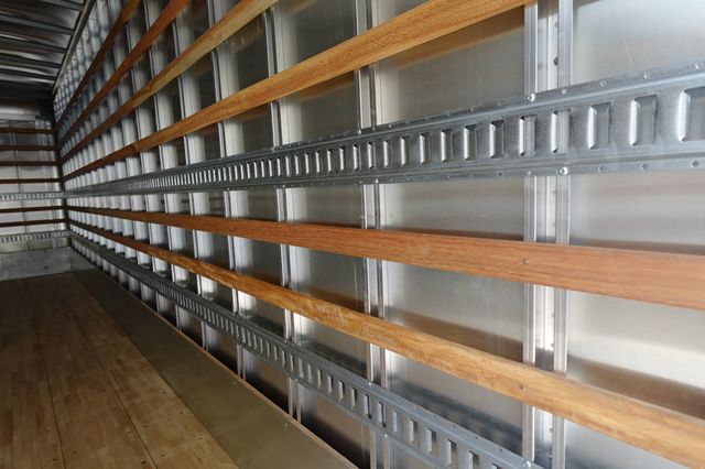 2026 HINO L6AA (26ft Box Truck w/ Lift Gate) - 23006192 - 26