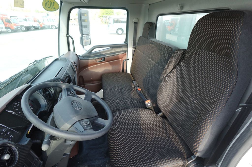 2026 HINO L6AA (26ft Box Truck w/ Lift Gate) - 23006192 - 43
