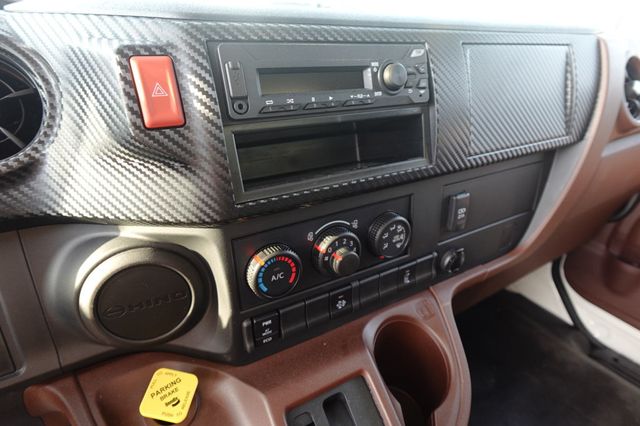 2026 HINO L6AA (26ft Box Truck w/ Lift Gate) - 23006192 - 49