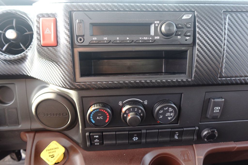 2026 HINO L6AA (26ft Box Truck w/ Lift Gate) - 23006192 - 50