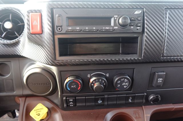 2026 HINO L6AA (26ft Box Truck w/ Lift Gate) - 23006192 - 50