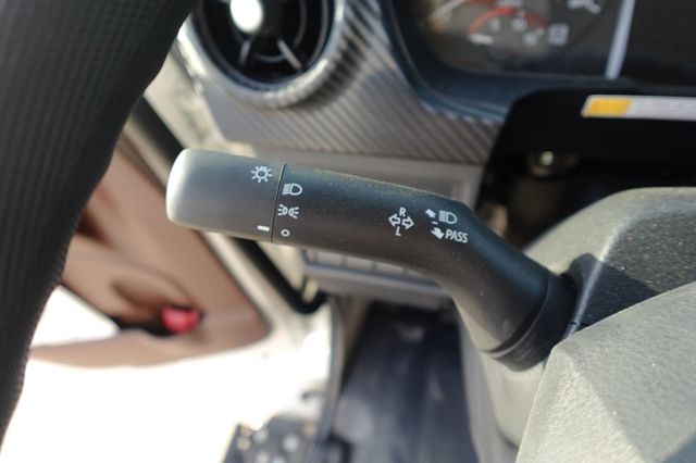 2026 HINO L6AA (26ft Box Truck w/ Lift Gate) - 23006192 - 53