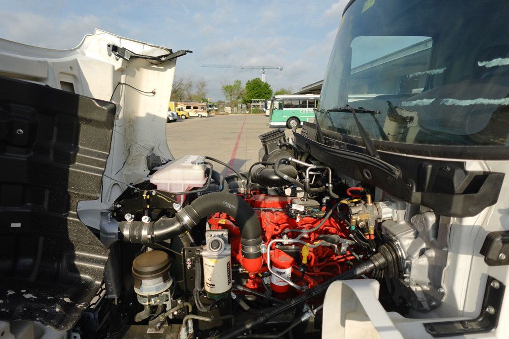 2026 HINO L6AA (26ft Box Truck w/ Lift Gate) - 23006192 - 68