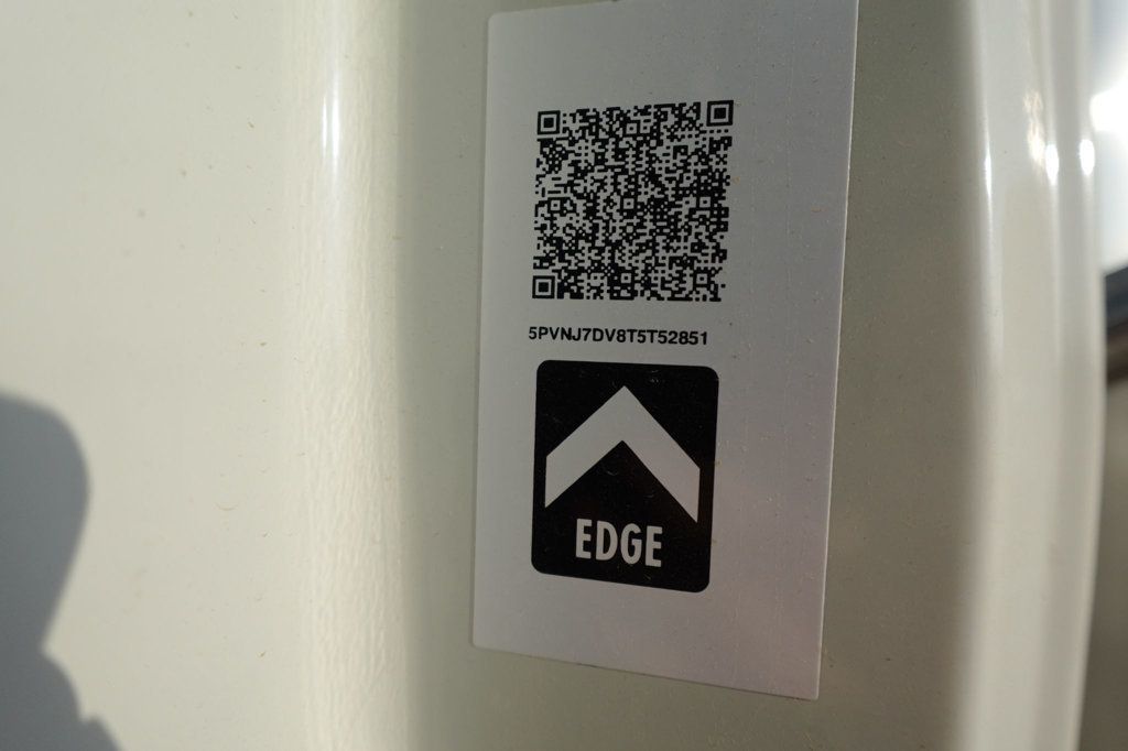 2026 HINO L6AA (26ft Box Truck w/ Lift Gate) - 23006192 - 70