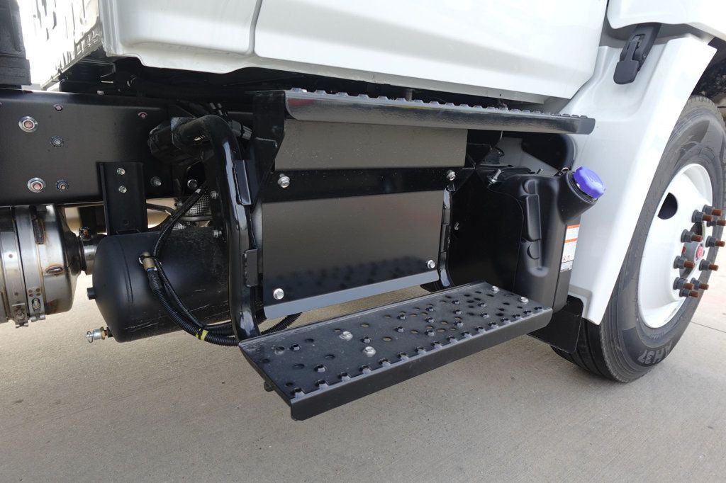 2026 HINO L6AA (26ft Box Truck w/ Lift Gate) - 23006193 - 10