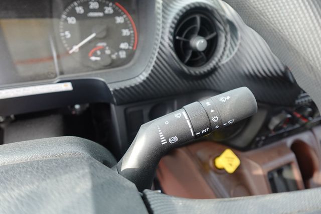 2026 HINO L6AA (26ft Box Truck w/ Lift Gate) - 23006193 - 48