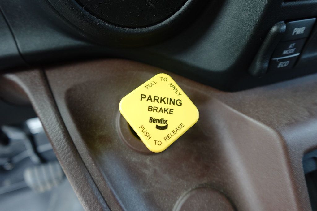 2026 HINO L6AA (26ft Box Truck w/ Lift Gate) - 23006193 - 54