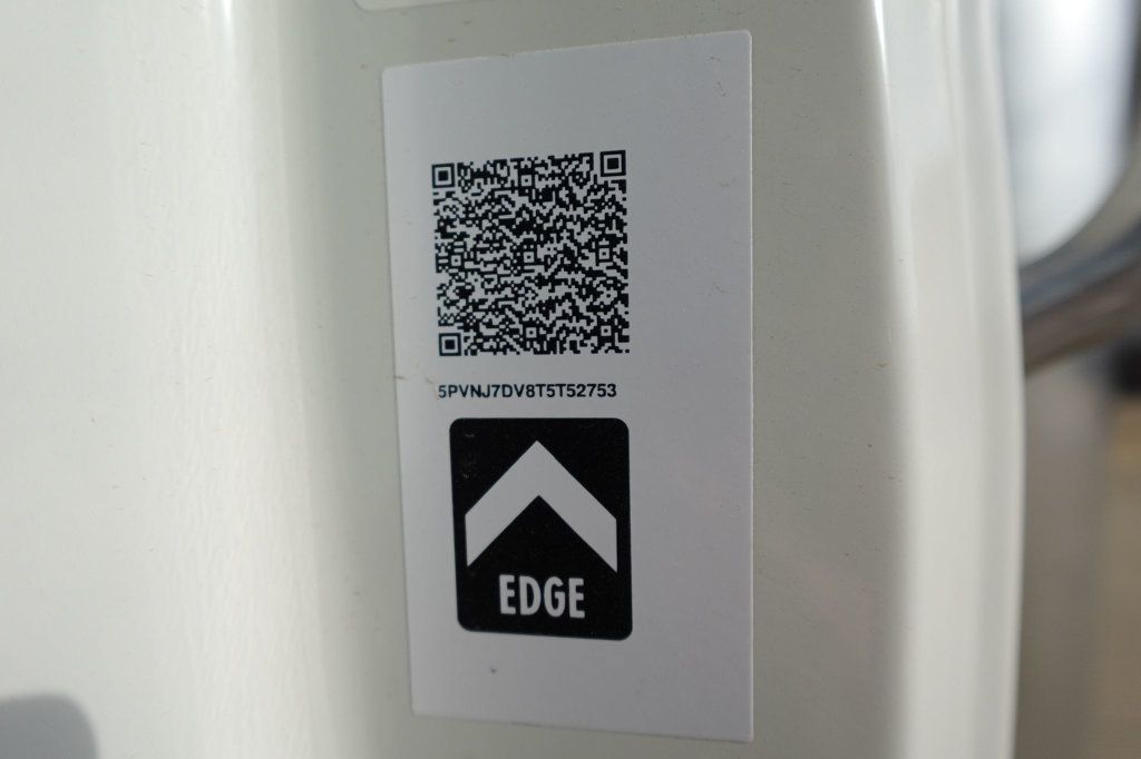 2026 HINO L6AA (26ft Box Truck w/ Lift Gate) - 23006193 - 69