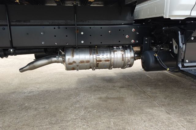 2026 HINO L6AA (26ft Box Truck w/ Lift Gate) - 23024825 - 11