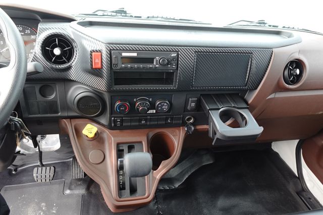 2026 HINO L6AA (26ft Box Truck w/ Lift Gate) - 23024825 - 47