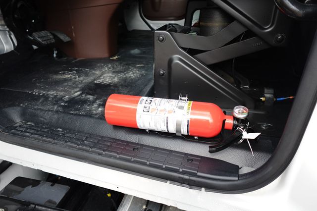 2026 HINO L6AA (26ft Box Truck w/ Lift Gate) - 23024825 - 55