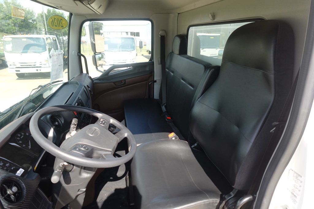 2026 HINO L6AA (26ft Box Truck w/ Lift Gate) - 23035850 - 35