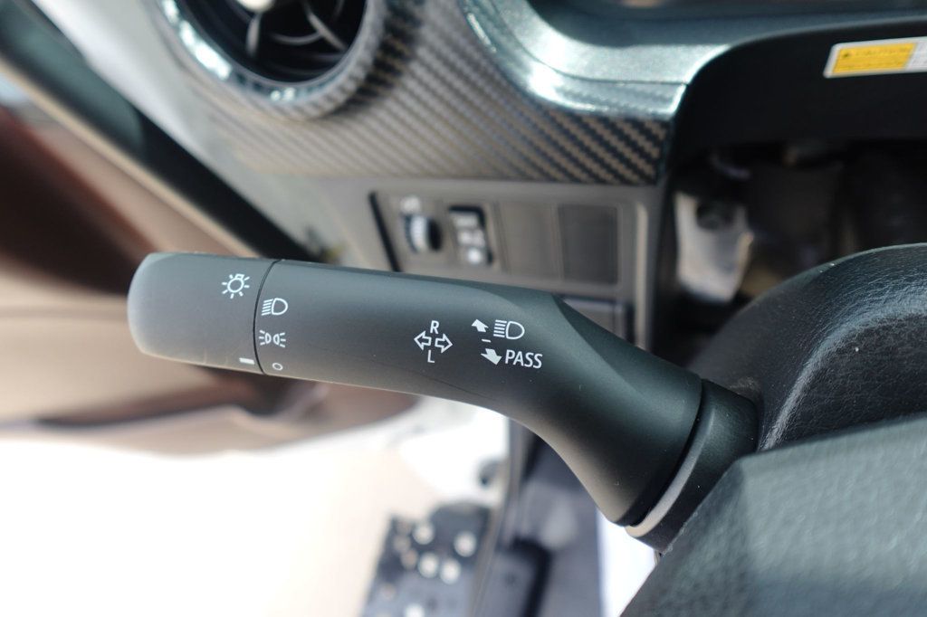 2026 HINO L6AA (26ft Box with Lift Gate) - 23009743 - 43